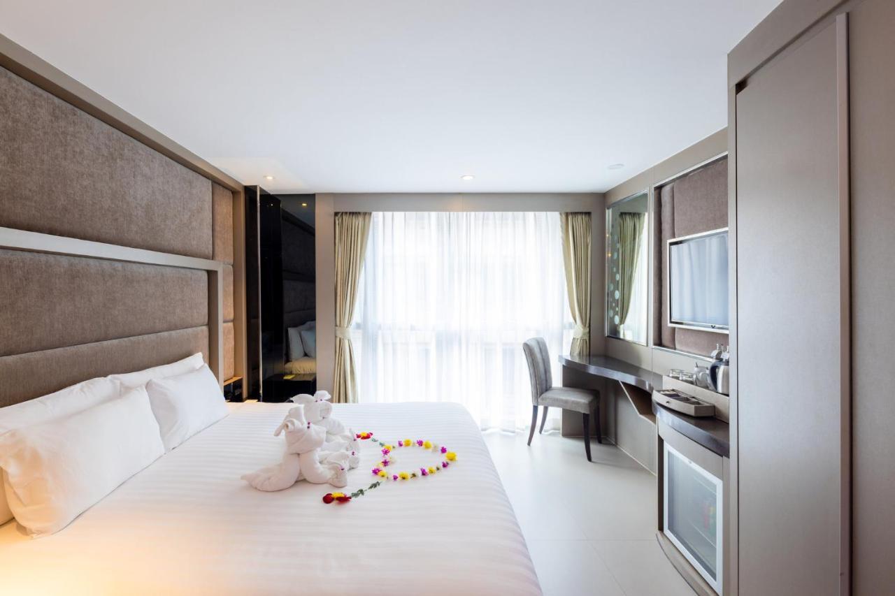 Azure Hotel Патая Екстериор снимка