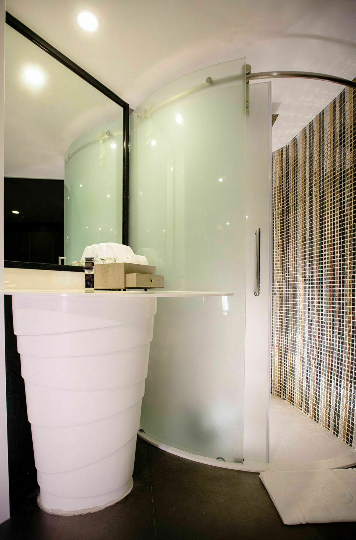 Azure Hotel Патая Екстериор снимка
